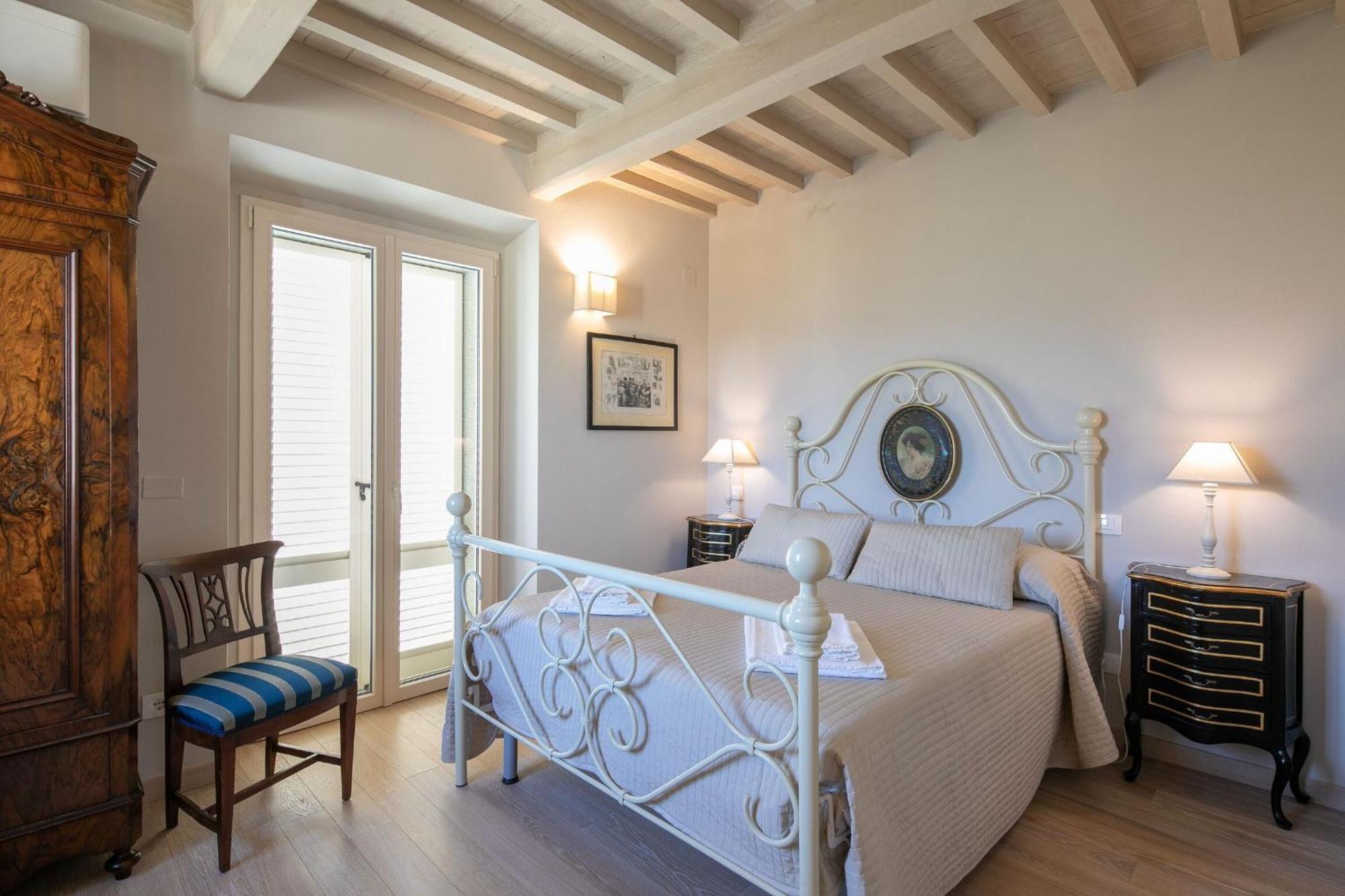 Villa Chiara Кортона Экстерьер фото